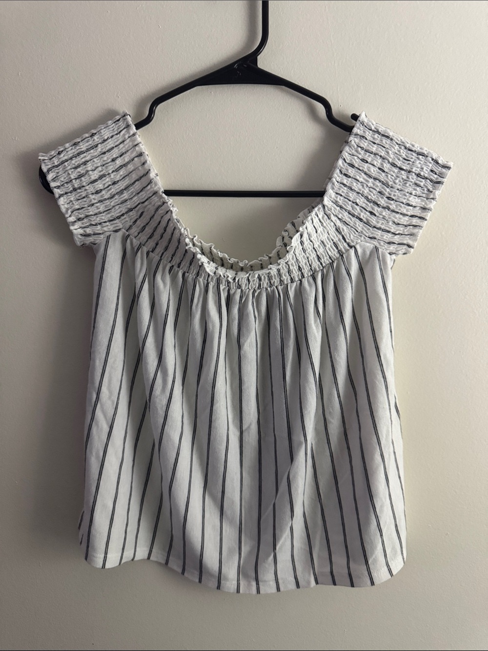 American Eagle Striped Women’s Top